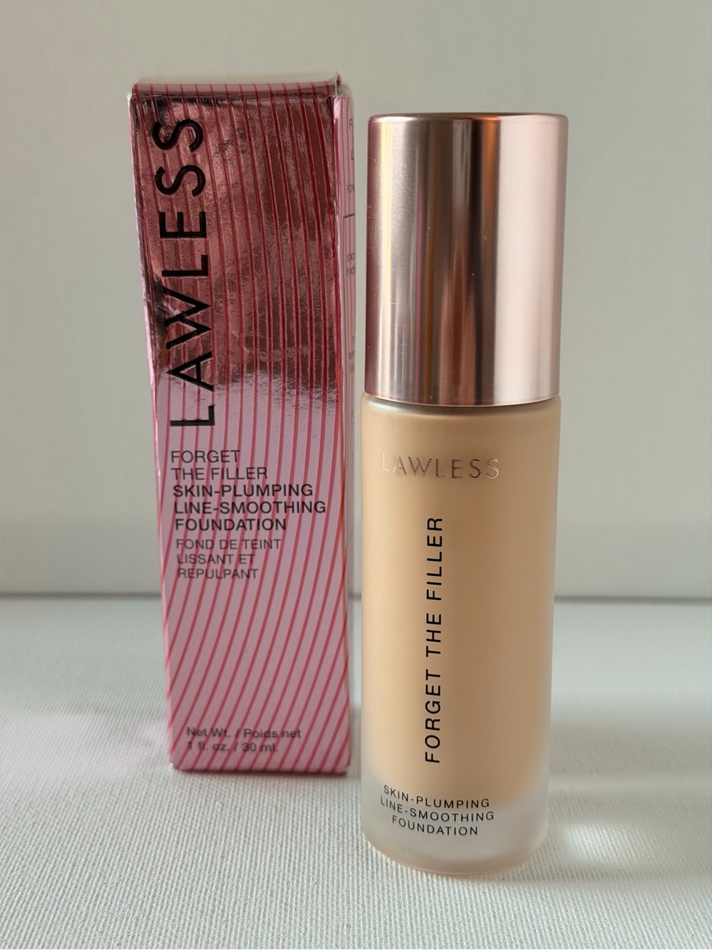 Lawless Forget The Filler Skin-Plumping Line-Smoothing Foundation - 2F - NIB
